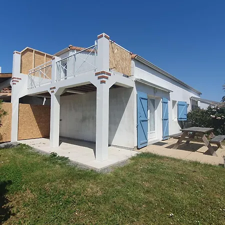 Maisonnette Avec Piscine à 1800m De La Plage, Idéale Pour Familles - - Fr-1-476-35 Hébergement de vacances *