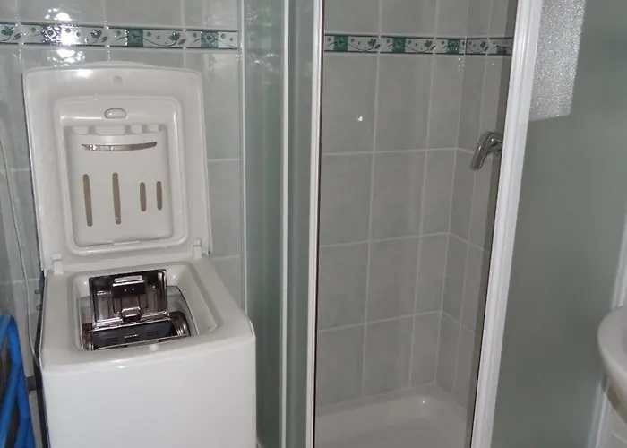 Hébergement de vacances Maisonnette Avec Piscine à 1800m De La Plage, Idéale Pour Familles - - Fr-1-476-35 La Faute-sur-Mer